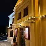 בית הארחה Mahleruv Na Hradbach