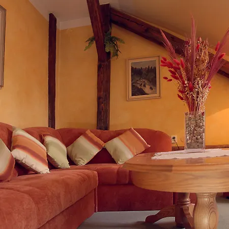Maison d'hôtes Mahleruv Na Hradbach 3*