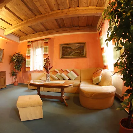 Mahleruv Na Hradbach Maison d'hôtes 3*